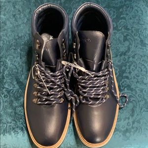 Nautica NWT Sz 12 Blue Leather Boots